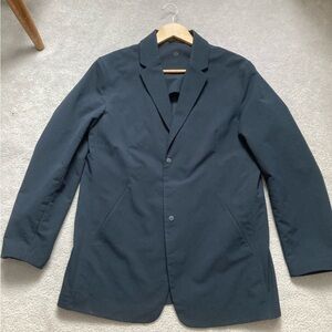 Lululemon Men's Venture Navy Blazer Jacket - L